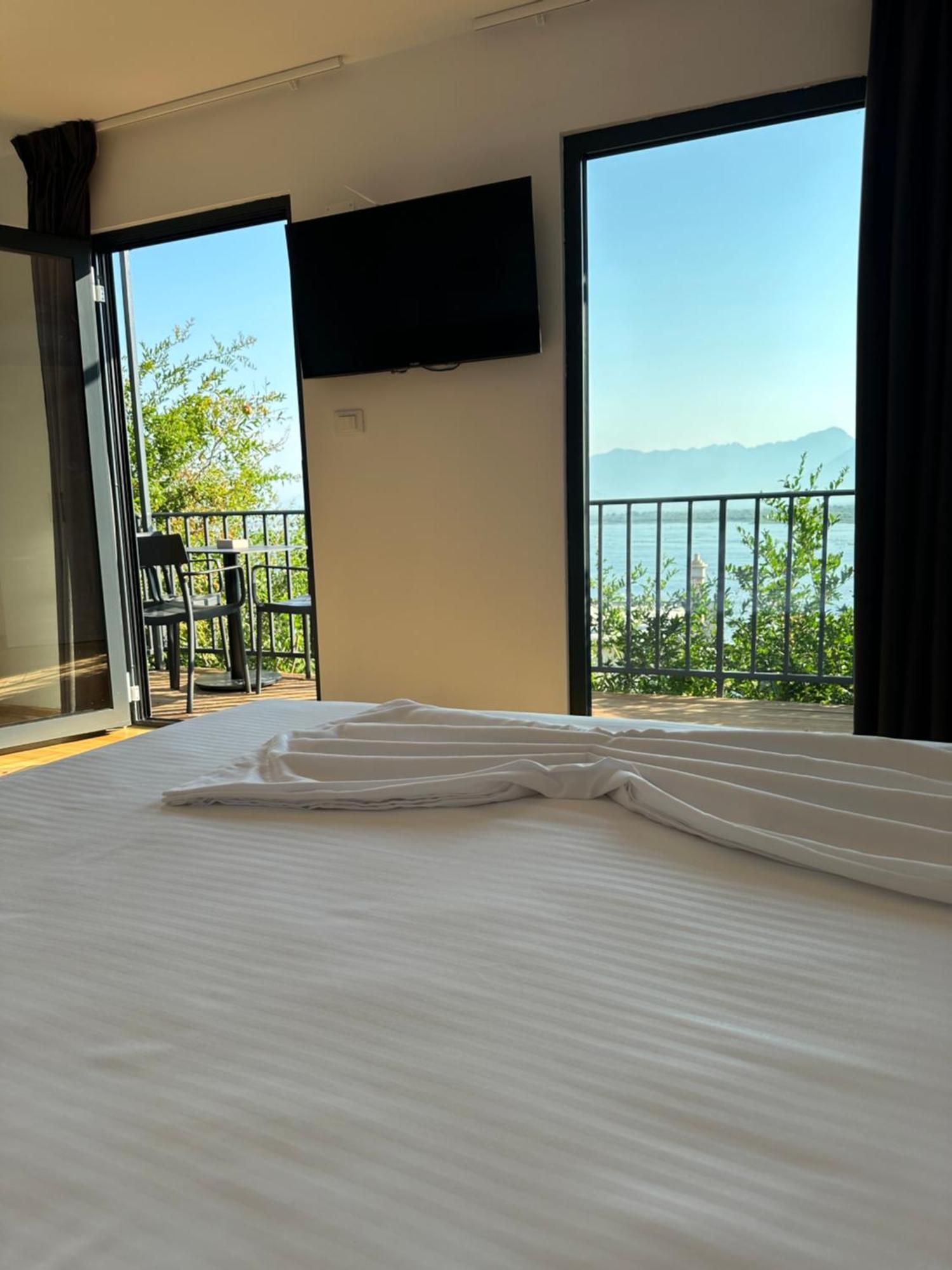 Lake Escape Villa Shiroke Shkodra Exterior foto